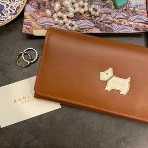 RADLEY LONDON ⭐️ Heritage Dog Matinee Wallet ⭐️ Flawless ⭐️ NWT